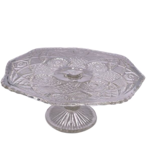Cake Display Platter Made with Cut Glass (Perfect for Cupcakes too) - Picture 4 of 16